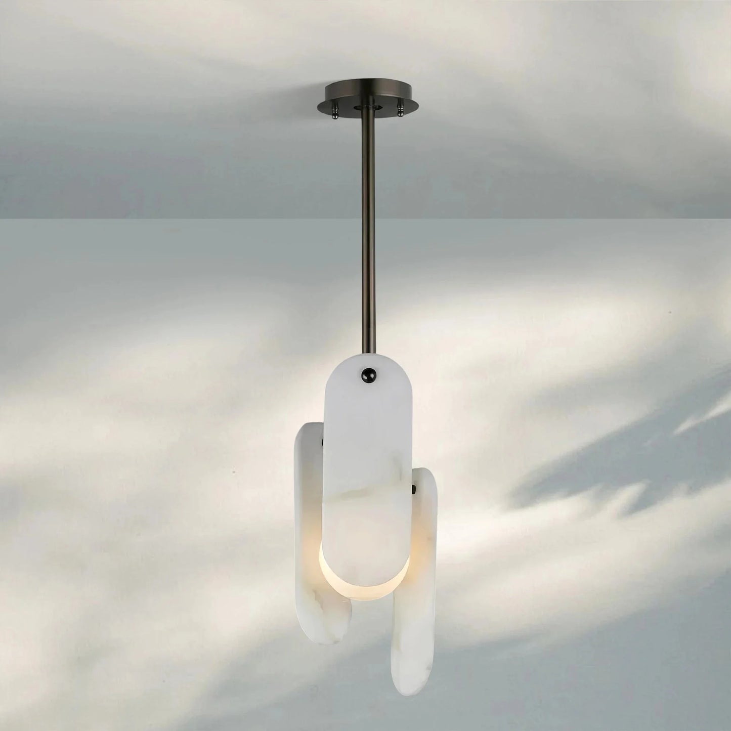 Alabaster Megalith Single Pendant - Matte BlackBlushlighting